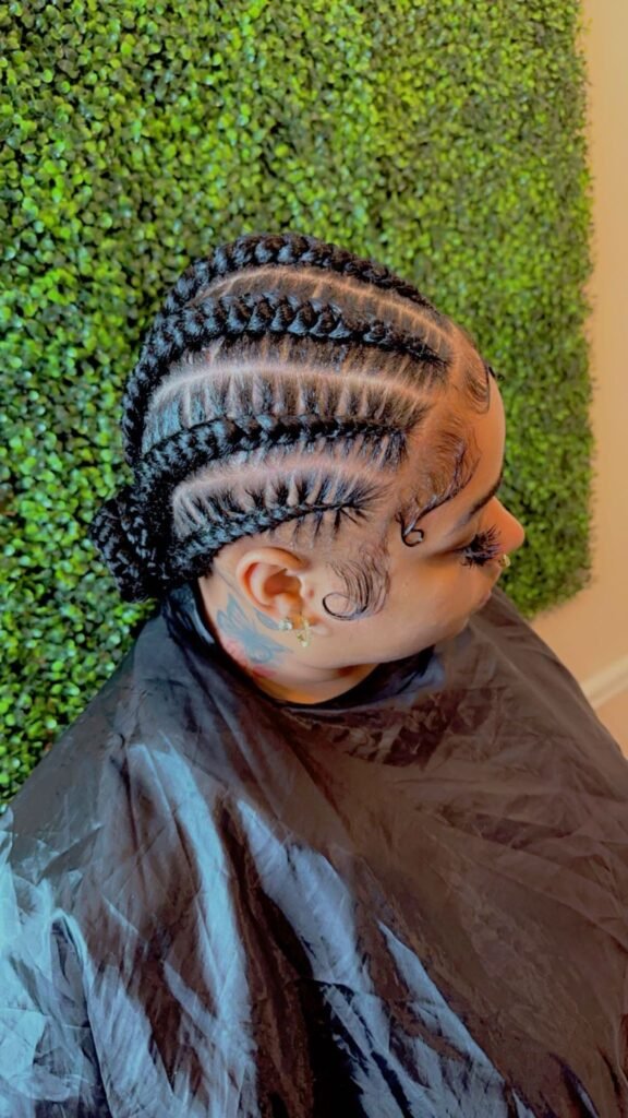 knotless braiding in College Park