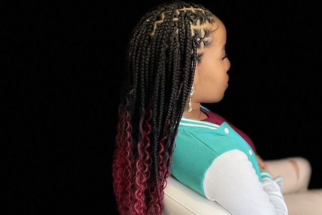 Knotless Braiding in Forest Park